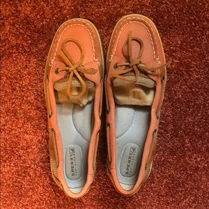Size 7 pink Sperry’s brand new